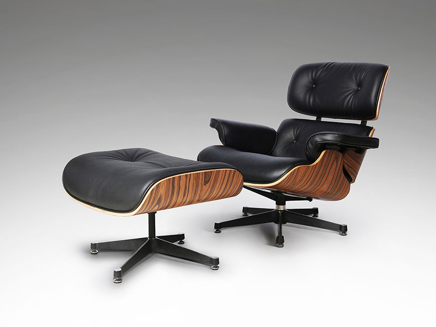 Cadeirão Eames Preto